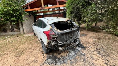 Pirómano suelto en Rincón: incendió al menos un auto y un velero en Villa California