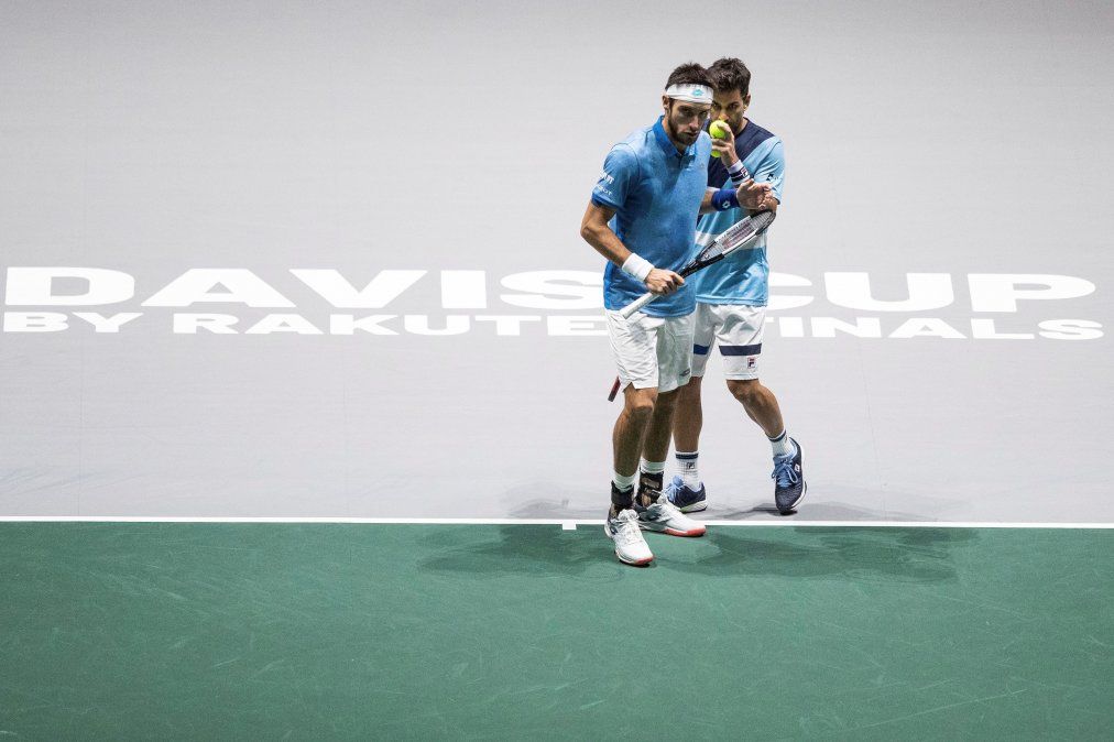 Argentina también ganó en dobles y barrió a Chile 3 a 0 en la Copa Davis