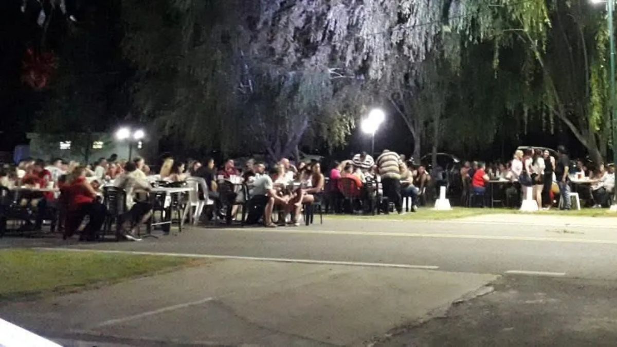 La localidad de San Mariano será sede de una gran fiesta con shows en vivo, comidas típicas y el infaltable chopp santafesino. La localidad de San Mariano será sede de una gran fiesta con shows en vivo, comidas típicas y el infaltable chopp santafesino.