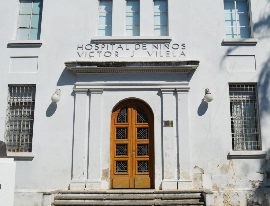 La menor se encuentra estable en el Hospital de Niños de la ciudad. 