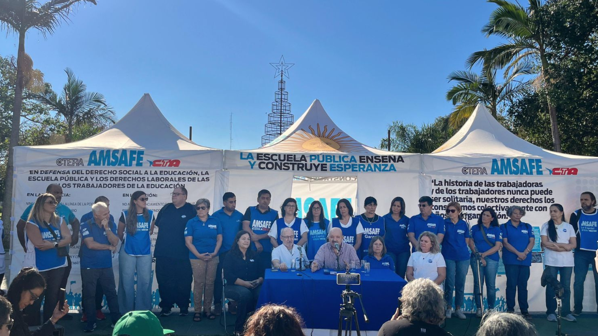 Amsafé comenzó el recorrido de la Carpa Blanca docente por la provincia de Santa Fe.&nbsp;