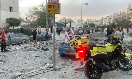 conflicto en medio oriente: la historia de un hijo de iranies en primera persona conflicto en medio oriente: la historia de un hijo de iranies en primera persona