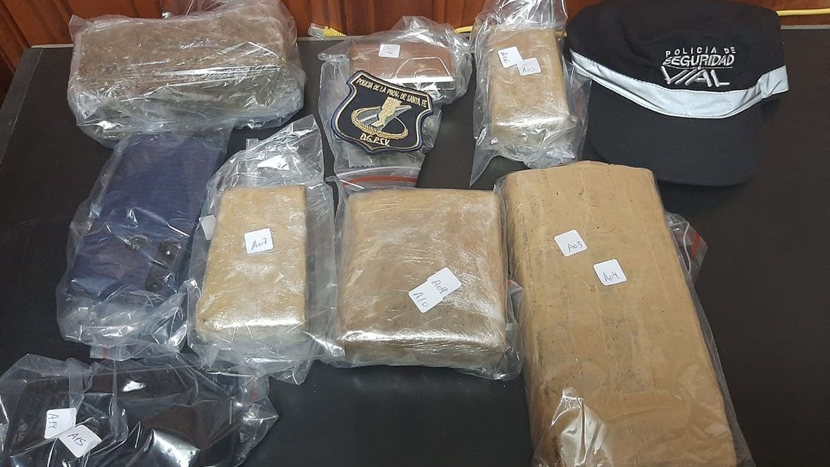 Dos kilos y medio de marihuana incautados dentro de una caja de zapatillas