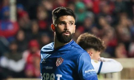 Nicolás Orsini debutó con la camiseta de Unión, en el empate frente a San Lorenzo. Nicolás Orsini debutó con la camiseta de Unión, en el empate frente a San Lorenzo.