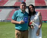 Tres parejas cumplieron el sueño del hincha de Unión y se casaron en el 15 de Abril. Tres parejas cumplieron el sueño del hincha de Unión y se casaron en el 15 de Abril.