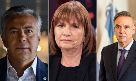 Distintos funcionarios y referentes se hicieron eco de la decisión del ministro, que presentó su dimisión mientras la vicepresidente Cristina Kirchner daba un discurso en Ensenada. Distintos funcionarios y referentes se hicieron eco de la decisión del ministro, que presentó su dimisión mientras la vicepresidente Cristina Kirchner daba un discurso en Ensenada.