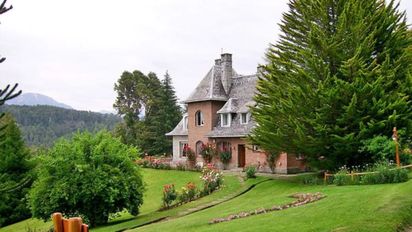 Escapada a un castillo oculto en la Patagonia, el destino que solo visitan presidentes y reyes