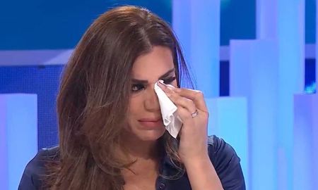 Flor de la V fue despedida de América TV y ahora es su mayor competencia. Flor de la V fue despedida de América TV y ahora es su mayor competencia.