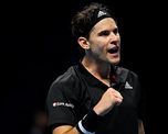 Dominc Thiem eliminó a Novak Djokovic del Masters de Londres y avanzó a la final del certamen. Dominc Thiem eliminó a Novak Djokovic del Masters de Londres y avanzó a la final del certamen.