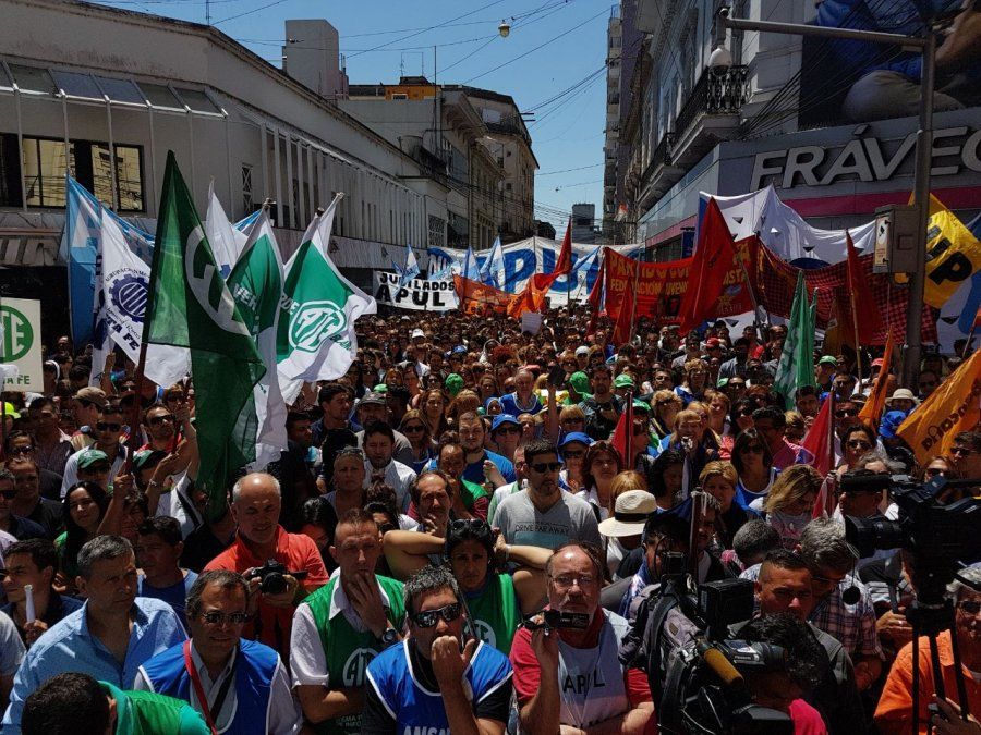 Paro general: los gremios que se adhieren y movilizan en Santa Fe