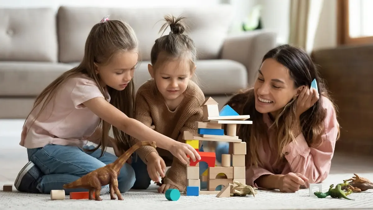 La EXCELENTE noticia para niñeras: cuánto cobrarán en abril