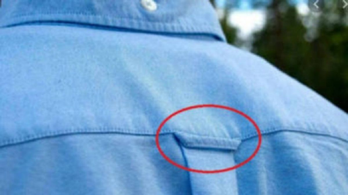 Para qué sirve el gancho de la camisa.