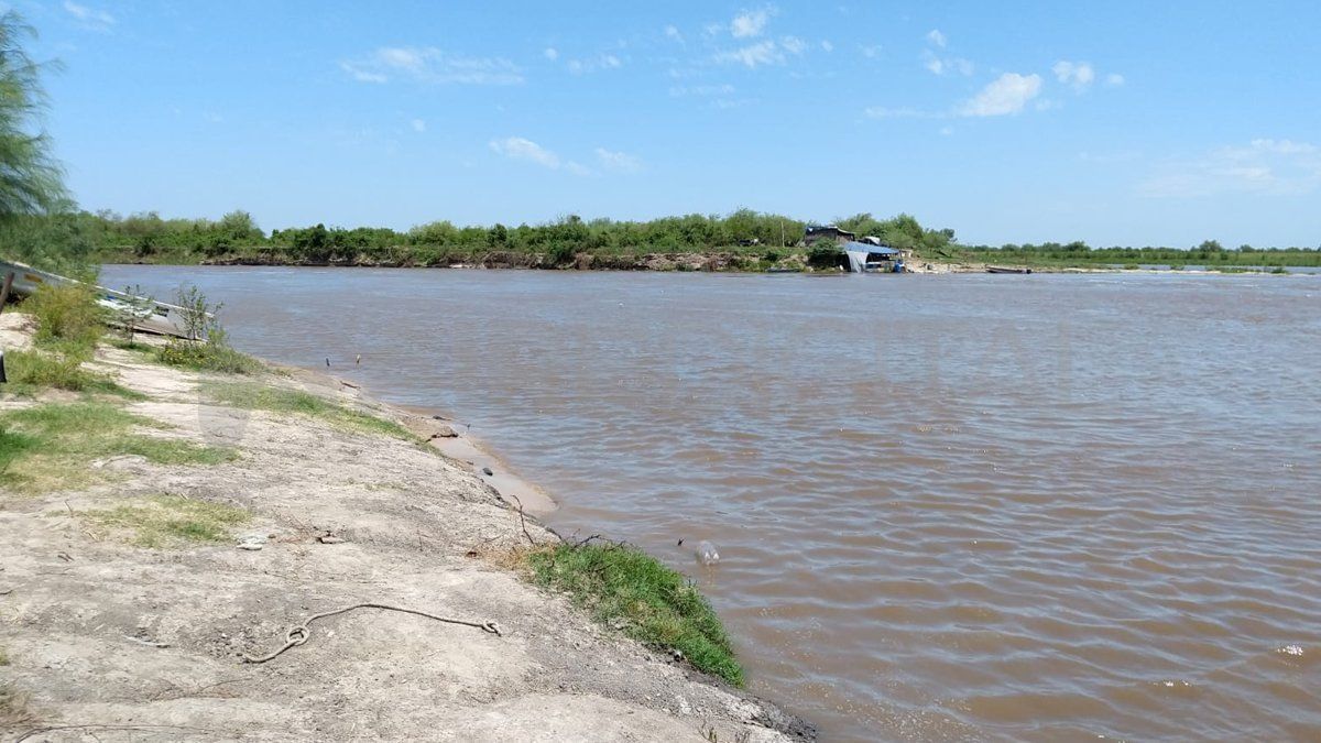 La desaparici&oacute;n se dio en el r&iacute;o Salado, a la altura del barrio Las Lomas.&nbsp;