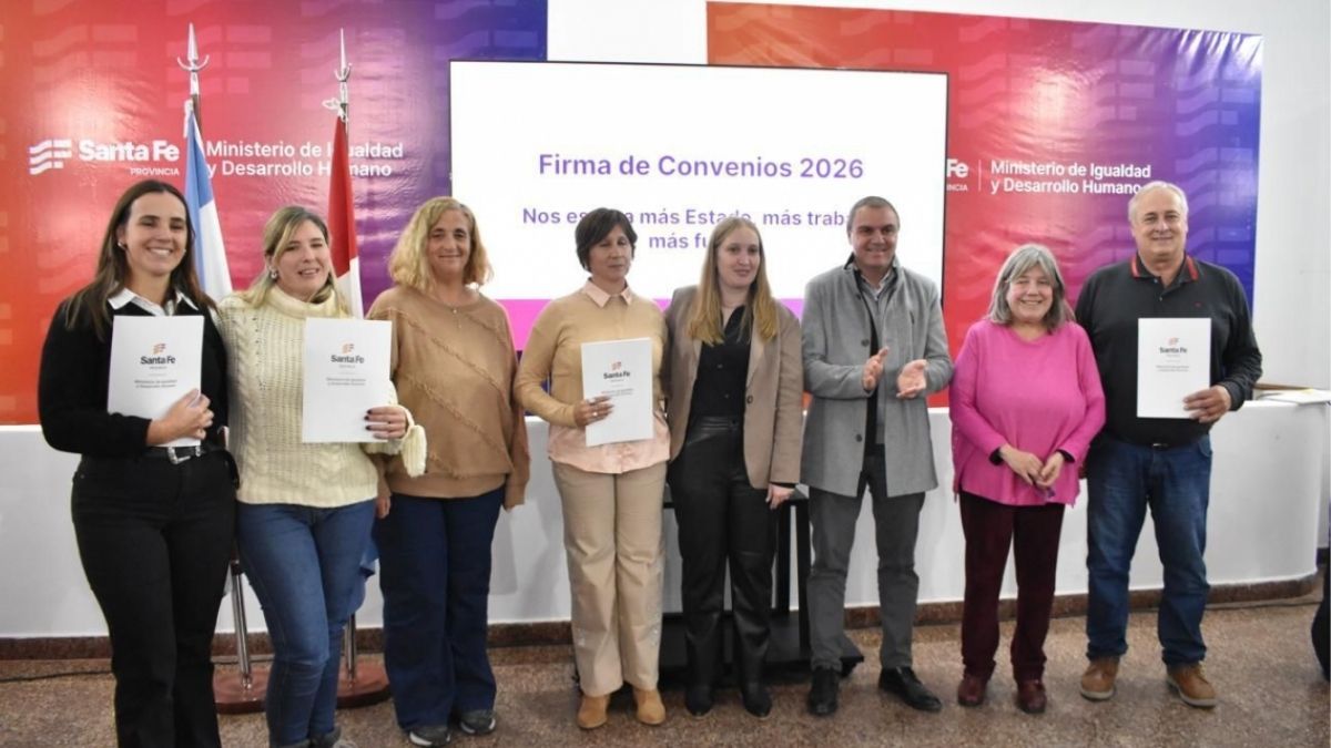 El Ministerio de Igualdad y Desarrollo Humano firmó convenios con 160 municipios y comunas de 12 departamentos y destina más de $2.500 millones para sostener y ampliar acciones de prevención de violencia de género.