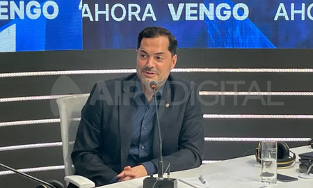 Roald Báscolo analizó en AIRE la situación del empleo en la provincia de Santa Fe. Roald Báscolo analizó en AIRE la situación del empleo en la provincia de Santa Fe.