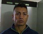 Samuel Llanos, el fisicoculturista buscado como sospechoso del femicidio de su pareja Analía Maldonado, cuyo cuerpo fue hallado calcinado esta mañana en cercanías de la localidad bonaerense de Los Toldos, posee antecedentes penales por lesiones leves, violencia familiar y abuso sexual.