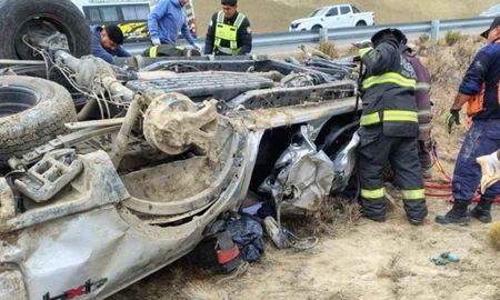 La camioneta que iban los árbitros de la final del Regional, volcó y falleció Emanuel Leguizamón. Foto: Diario La Pampa. La camioneta que iban los árbitros de la final del Regional, volcó y falleció Emanuel Leguizamón. Foto: Diario La Pampa.