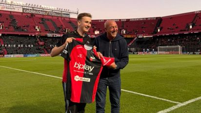 Es holandés, fanático de Colón, y viajó solo para cumplir su sueño en el Brigadier López: 