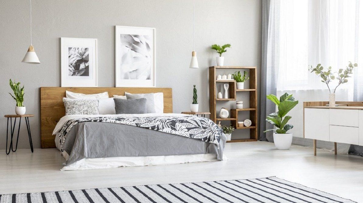 Se refiere específicamente a lo que jamás deberías tener en una habitación si duermes con tu pareja