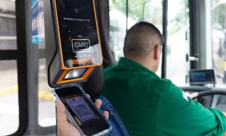 La implementación de estos nuevos sistemas de pago no reemplaza a la SUBE, que continúa activa. La implementación de estos nuevos sistemas de pago no reemplaza a la SUBE, que continúa activa.
