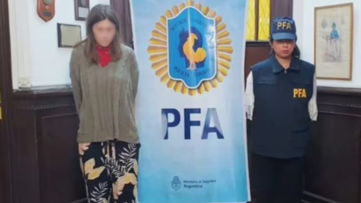 La investigación sumó en los últimos minutos un fuerte giro debido a que la madre de la menor fue detenida y ahora enfrenta una causa por homicidio.