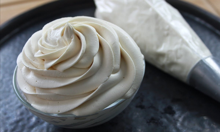 Cómo hacer la mejor ganache de chocolate blanco: la receta fácil y práctica, con solo tres ingredientes Cómo hacer la mejor ganache de chocolate blanco: la receta fácil y práctica, con solo tres ingredientes