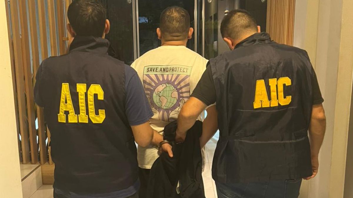 Arrestado. Los detectives ingresaron al edificio y sorprendieron al sospechoso.&nbsp;