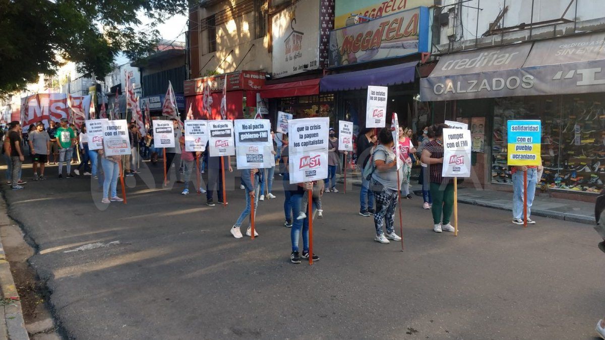 Las agrupaciones se concentran en La Plaza del Bombero y marcharán hasta Casa de Gobierno. 