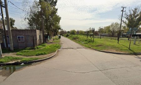El adolescente circulaba en una motocicleta con pedido de secuestro por un robo ocurrido en el sur de Santa Fe. El adolescente circulaba en una motocicleta con pedido de secuestro por un robo ocurrido en el sur de Santa Fe.