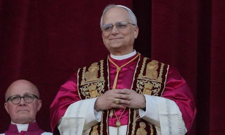 Comienza la era de León XIV, el papa estadounidense que vivió 20 años en Perú. Comienza la era de León XIV, el papa estadounidense que vivió 20 años en Perú.