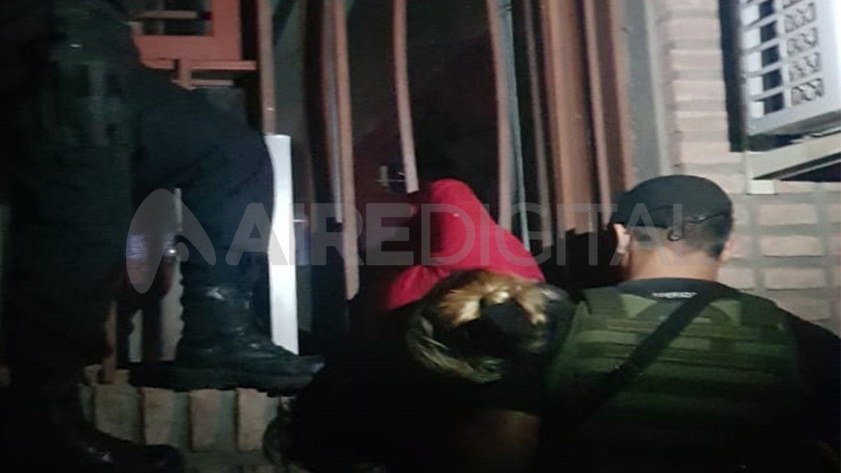 Una mujer de 27 años, embarazada, fue detenida en la madrugada del domingo 18 de abril