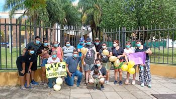 Mateo Mauri, de 15 años, terminó su tratamiento contra el cáncer y recibió el alta en el Hospital Alassia.