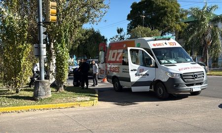 Un accidente de tránsito ocurrió este lunes por la siesta en la intersección de avenida López y Planes e Iturraspe, en la ciudad de Santa Fe Un accidente de tránsito ocurrió este lunes por la siesta en la intersección de avenida López y Planes e Iturraspe, en la ciudad de Santa Fe