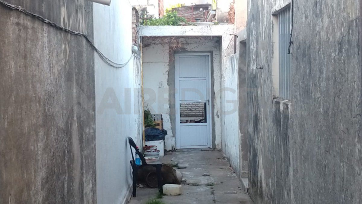 La casa interna incendiada está al final de un pasillo