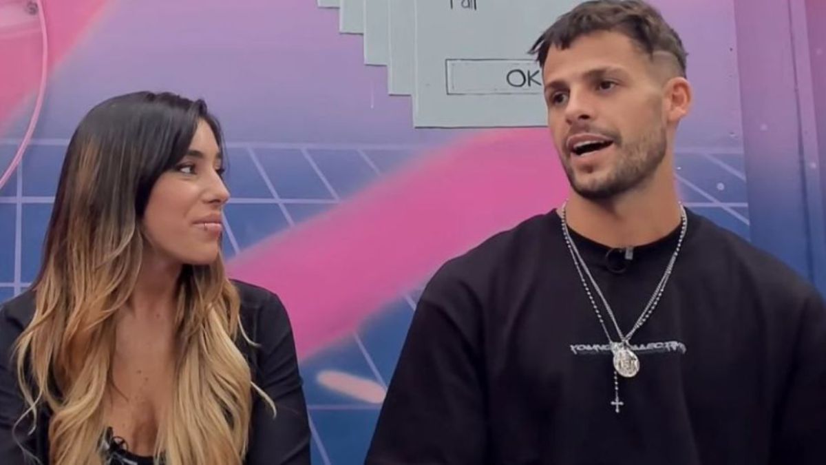 Los seguidores de Gran Hermano aseguran que pasa algo más entre Joel Ojeda y Catalina Gorostidi. Los seguidores de Gran Hermano aseguran que pasa algo más entre Joel Ojeda y Catalina Gorostidi.