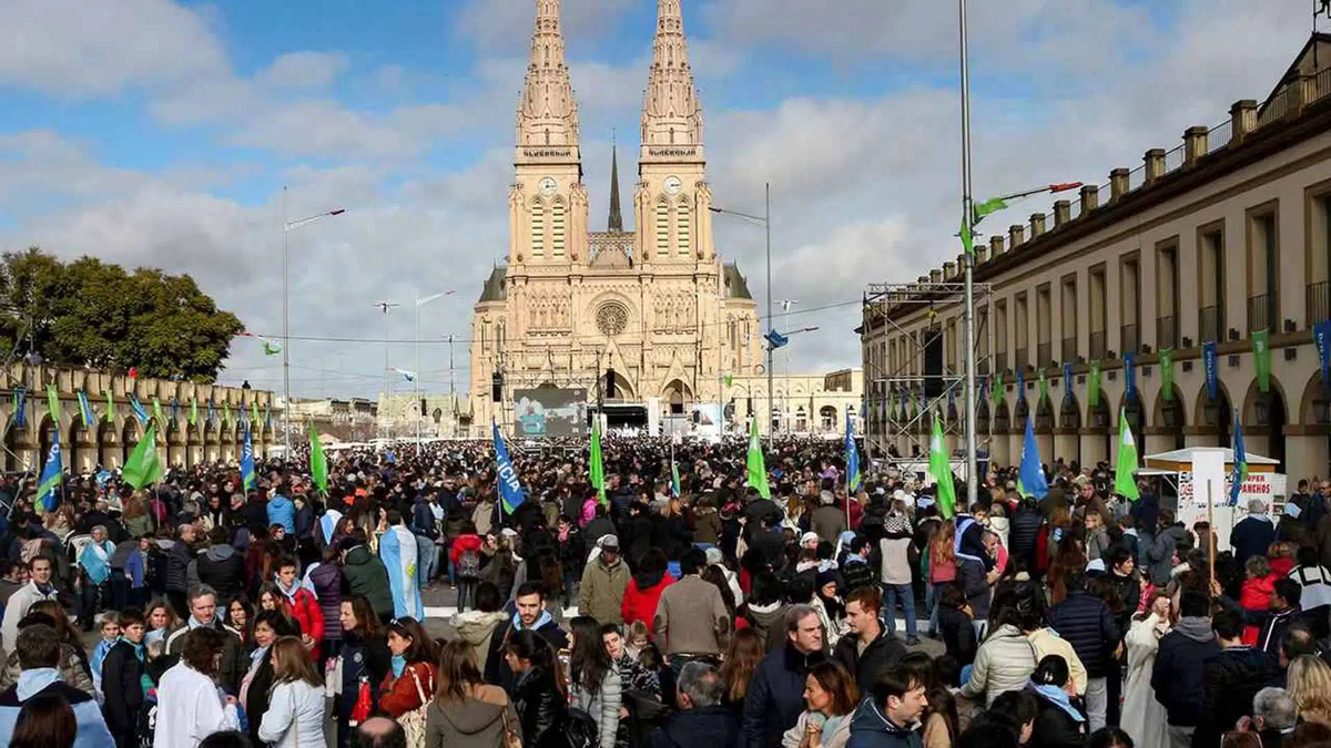 Peregrinación a Luján: día, horarios y recorrido de la caminata de la Fe