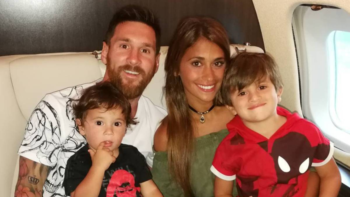 Antonela Roccuzzo compartió un momento romántico de entre casa y en familia&nbsp;
