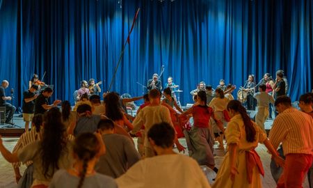 santa fe en cosquin: un emotivo homenaje al brigadier lopez con juan carlos baglietto santa fe en cosquin: un emotivo homenaje al brigadier lopez con juan carlos baglietto