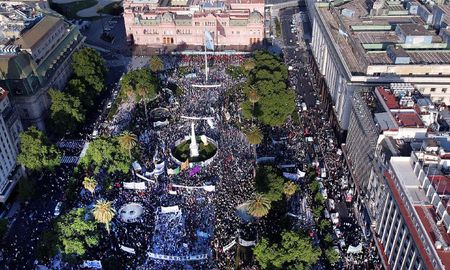 El peronismo celebra el Día de la Lealtad este lunes. El peronismo celebra el Día de la Lealtad este lunes.