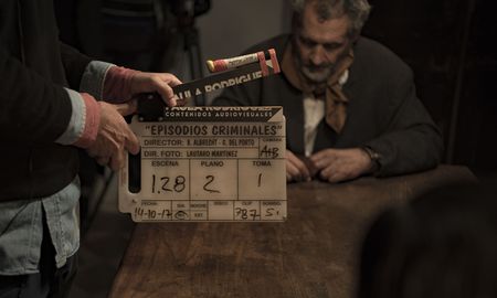 La idea de este proyecto comenzó siendo pensado como un unitario, y surgió cuando los guionistas empezaron a investigar el caso del Caníbal de Cayastá. La idea de este proyecto comenzó siendo pensado como un unitario, y surgió cuando los guionistas empezaron a investigar el caso del Caníbal de Cayastá.