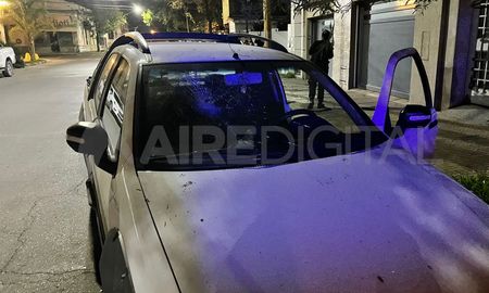 La Municipalidad pidió suspender la licencia del conductor que agredió a una mujer y le destrozó el parabrisas. La Municipalidad pidió suspender la licencia del conductor que agredió a una mujer y le destrozó el parabrisas.
