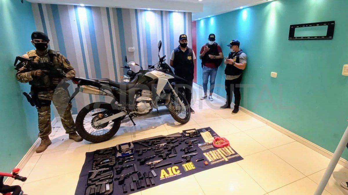 Secuestraron un arsenal en manos de este sector de la banda de Los Monos.