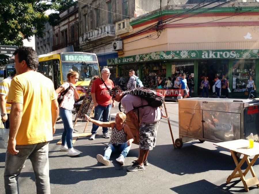 Plaza del Soldado: los vendedores sostienen el corte y la protesta