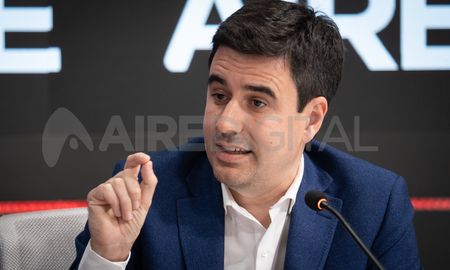 Eduardo Toniolli anunció su renuncia a la vicepresidencia primera del Partido Justicialista de Santa Fe y criticó el congreso virtual del PJ del sábado pasado. Eduardo Toniolli anunció su renuncia a la vicepresidencia primera del Partido Justicialista de Santa Fe y criticó el congreso virtual del PJ del sábado pasado.