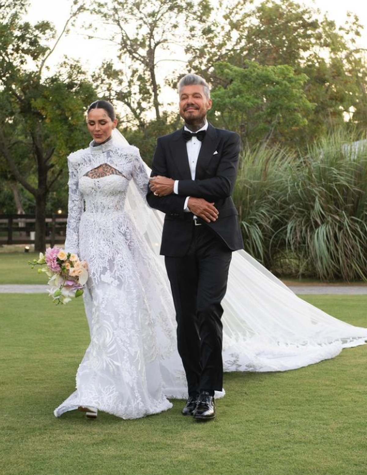 Candelaria Tinelli junto a Marcelo Tinelli. Candelaria Tinelli junto a Marcelo Tinelli. 