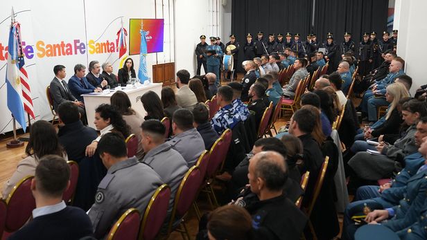 Rosario es sede de un encuentro de especialistas de 12 provincias, del Gobierno nacional, de Naciones Unidas y del Departamento de Estado de Estados Unidos para analizar estrategias frente al crimen organizado.