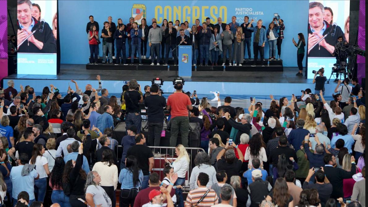 Máximo optó por hablarle a los jóvenes que desconocen la historia más reciente de la Argentina y se dejan seducir por las ideas de libertad de la oposición.
