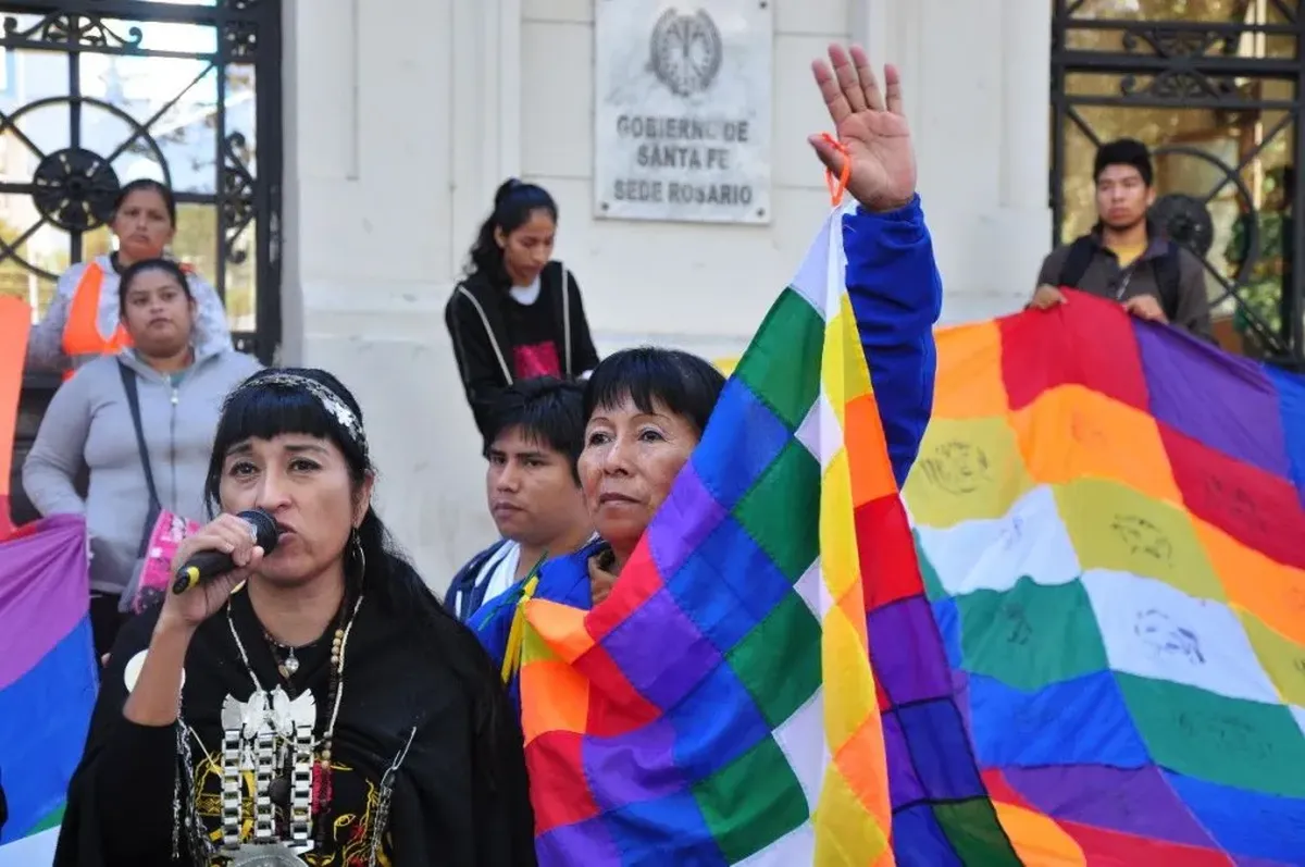 El fallo afirmó que no se había demostrado la existencia de un daño actual o inminente que pudiera afectar directamente las vidas, creencias, instituciones o las tierras que ocupa la comunidad actora. El fallo afirmó que no se había demostrado la existencia de un daño actual o inminente que pudiera afectar directamente las vidas, creencias, instituciones o las tierras que ocupa la comunidad actora.