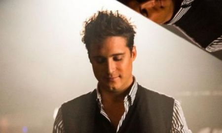 Luis Miguel, la serie tendrá tercera temporada, así lo confirmó Diego Boneta. Luis Miguel, la serie tendrá tercera temporada, así lo confirmó Diego Boneta.