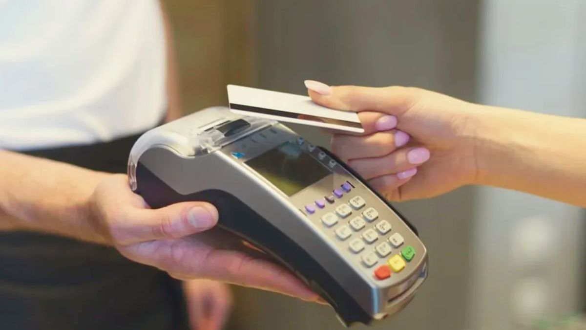 ARCA bloquea tarjetas de crédito y débito a contribuyentes no confiables.
